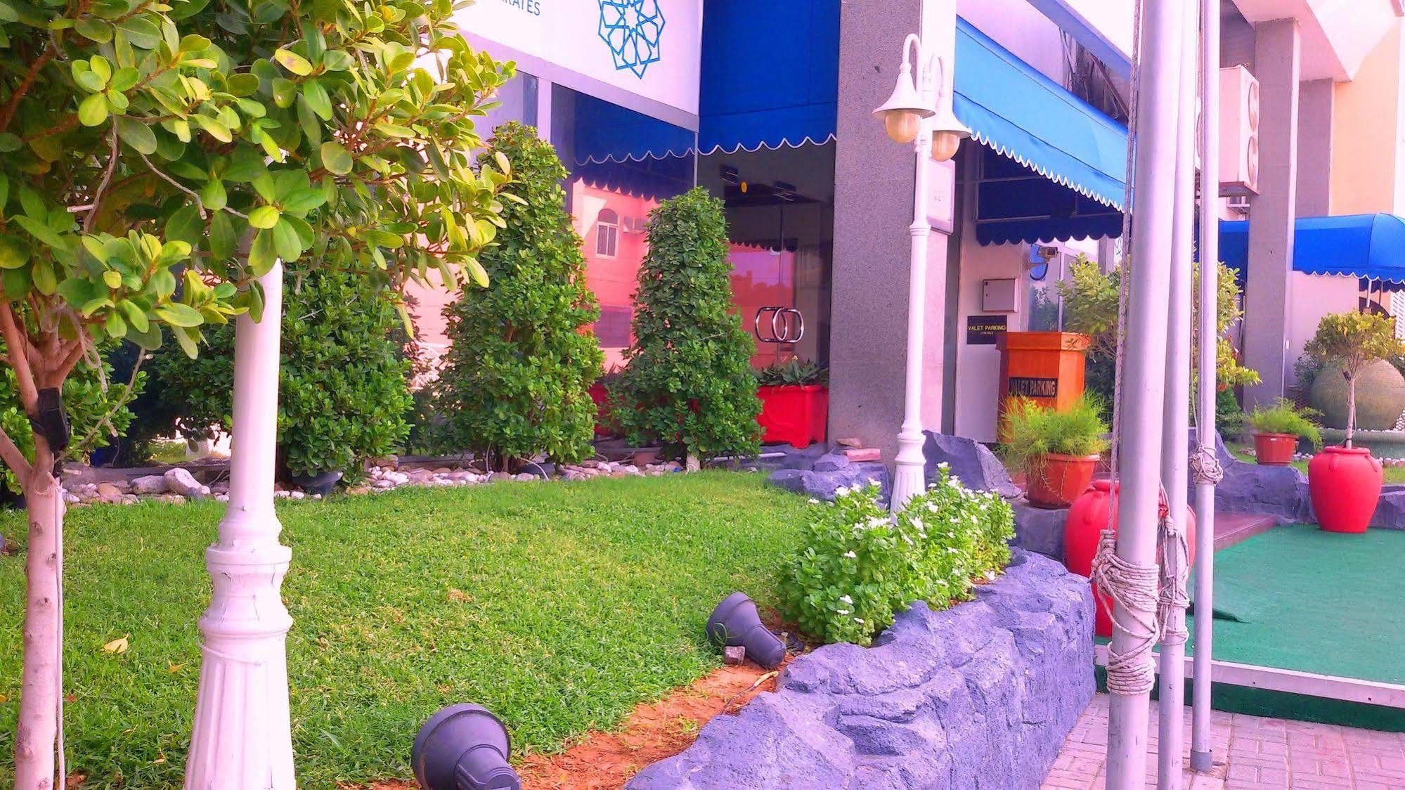 فندق نيو بينينسولا دبي المظهر الخارجي الصورة